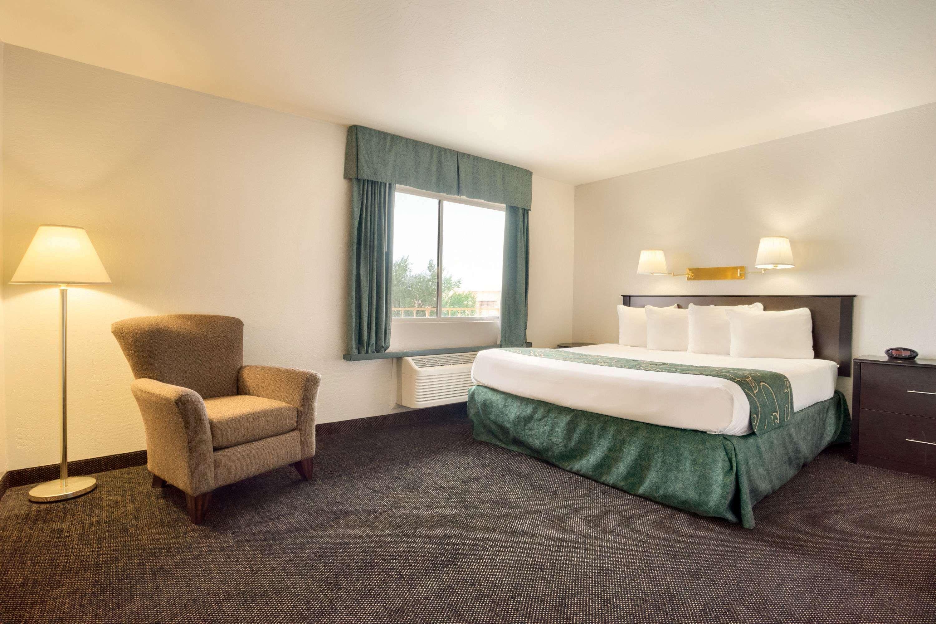 Clarion Pointe Winslow I-40 Екстериор снимка