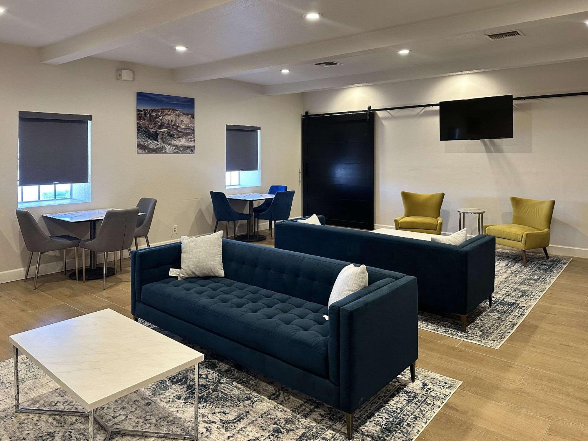 Clarion Pointe Winslow I-40 Екстериор снимка