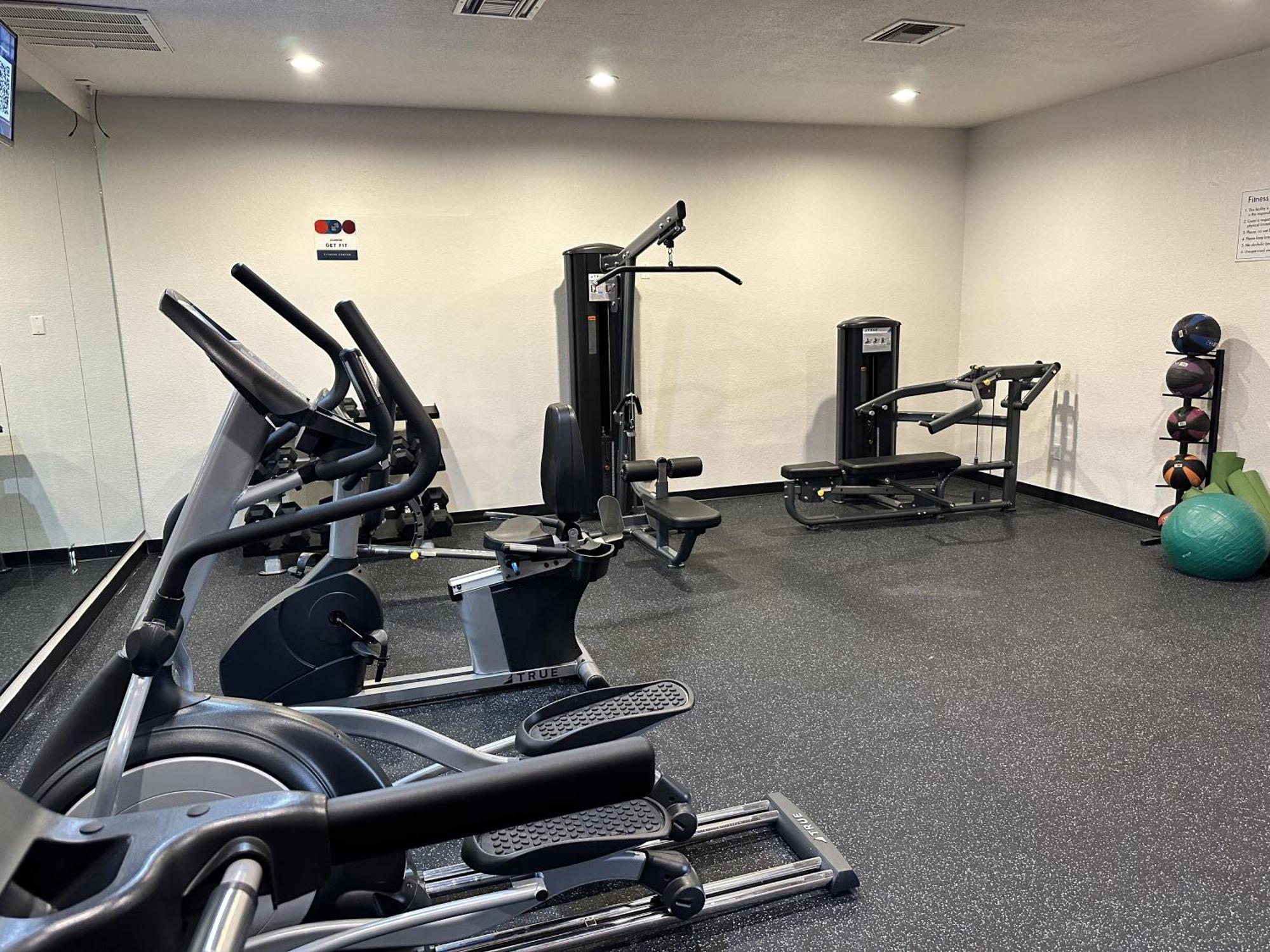 Clarion Pointe Winslow I-40 Екстериор снимка